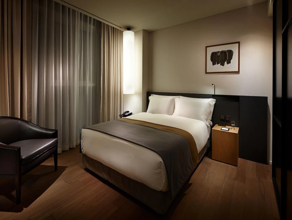 room-card-img-0